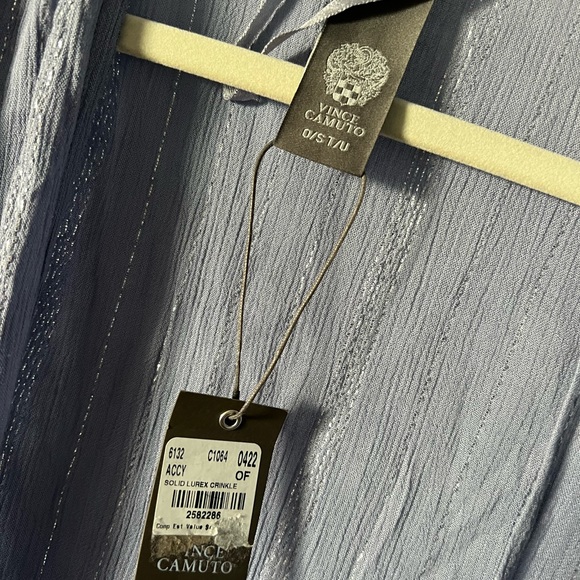 ⭐️3️⃣ for $20 ⭐️ Vince Camuto blue topper - Picture 3 of 4